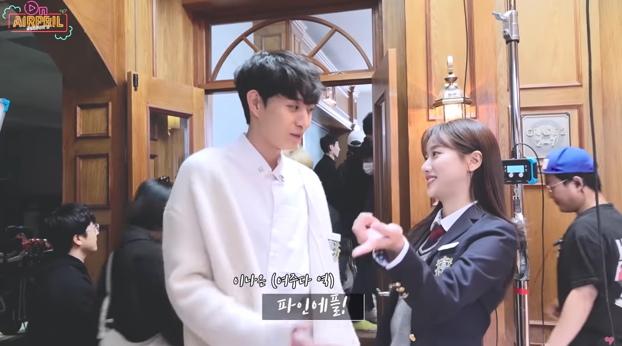 팬클럽 현장에서 방방곡곡 영업하고 다니는 아이돌 | 인스티즈