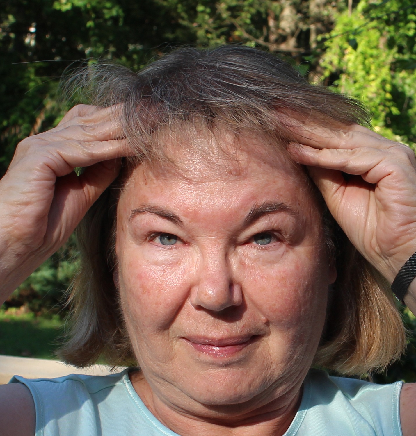 Craft Insanity How to keep your Veil on your head