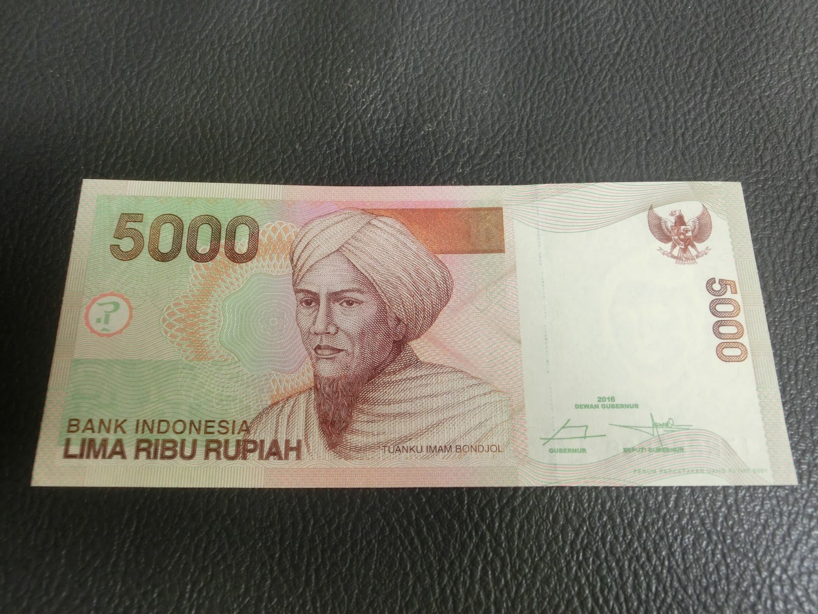 Sejarah Aset yg Berharga : UANG 5 RIBU SERI 8-8-8-8-8-8