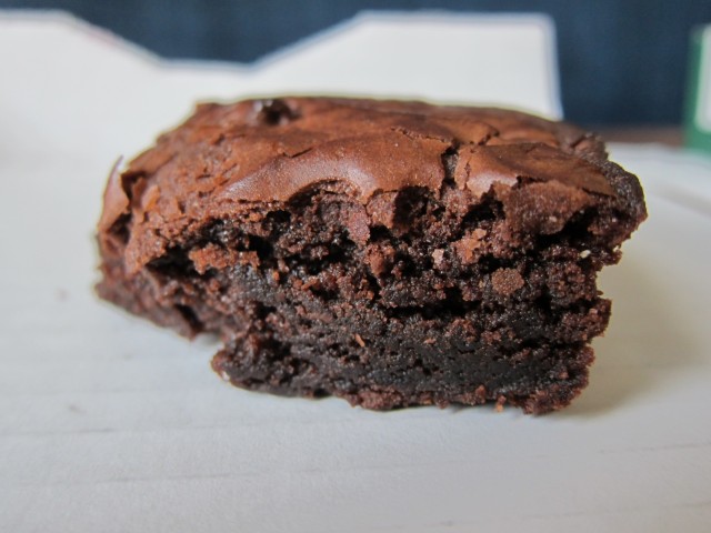 Review Papa John S Double Chocolate Chip Brownie Brand Eating