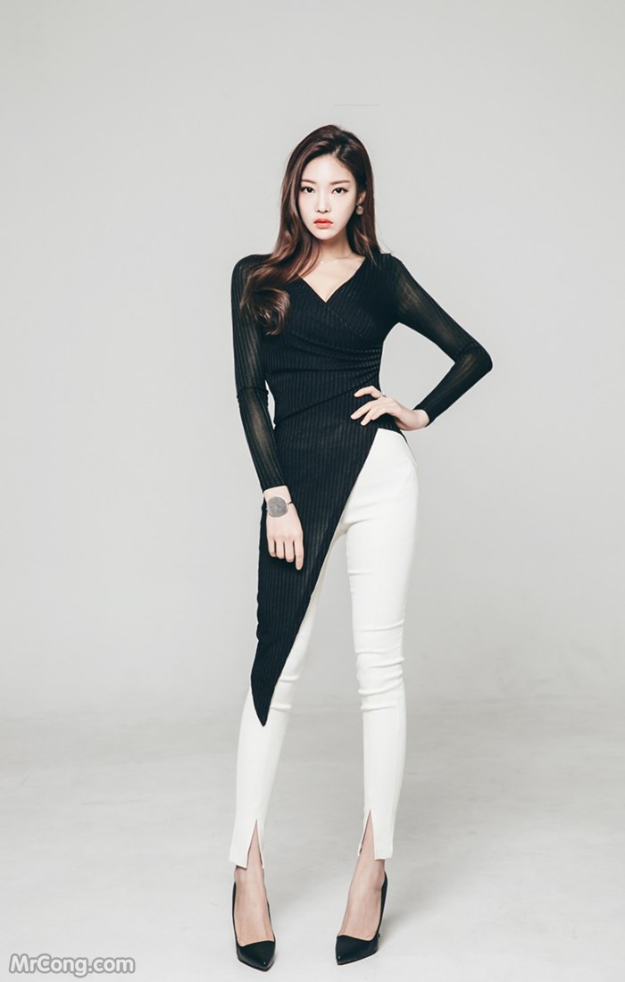 Beautiful Park Jung Yoon in the February 2017 fashion photo shoot (529 photos) photo 11-11