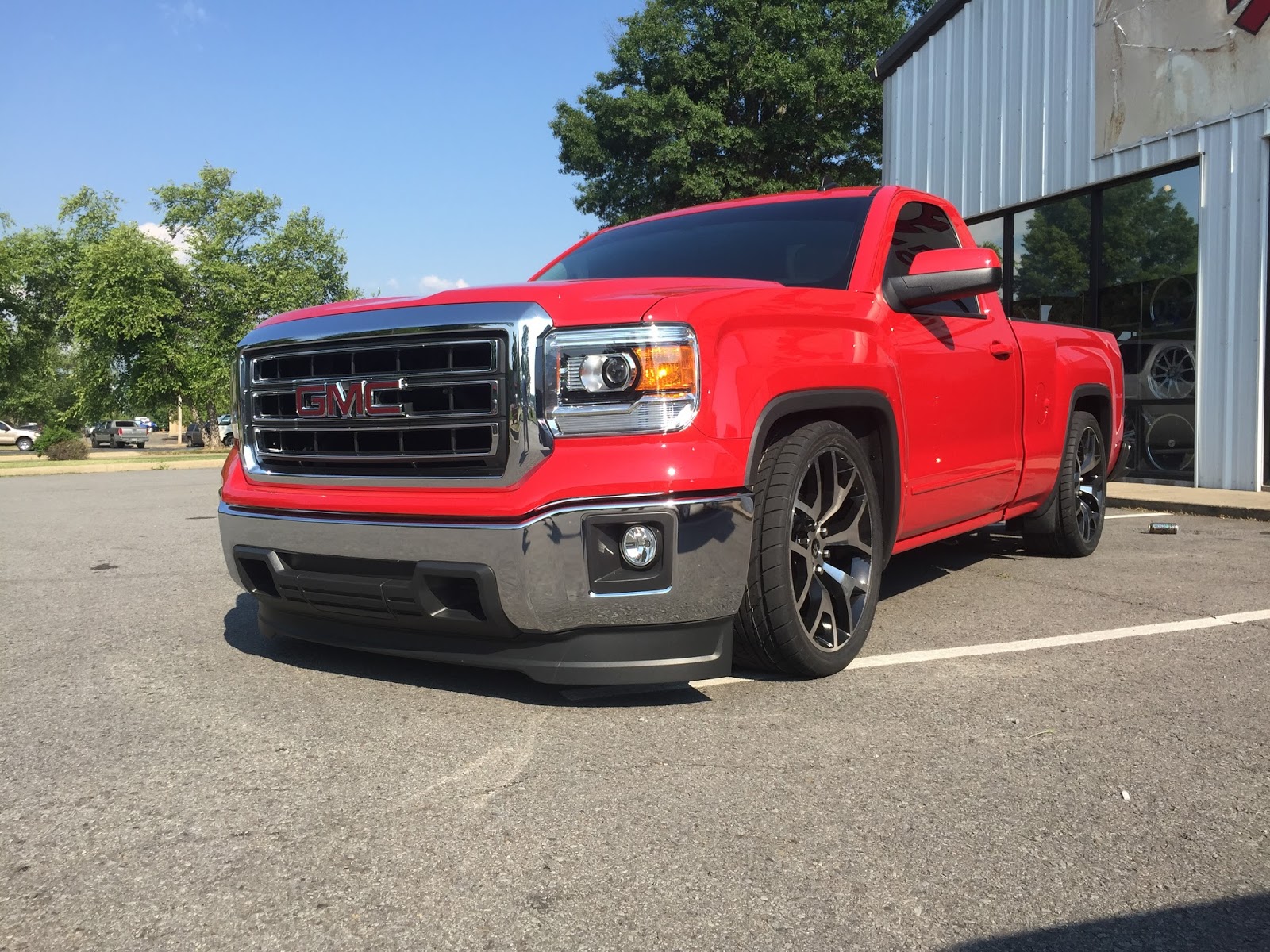Motorsports Authority (MSA) 2015 Chevrolet Silverado's lifted and