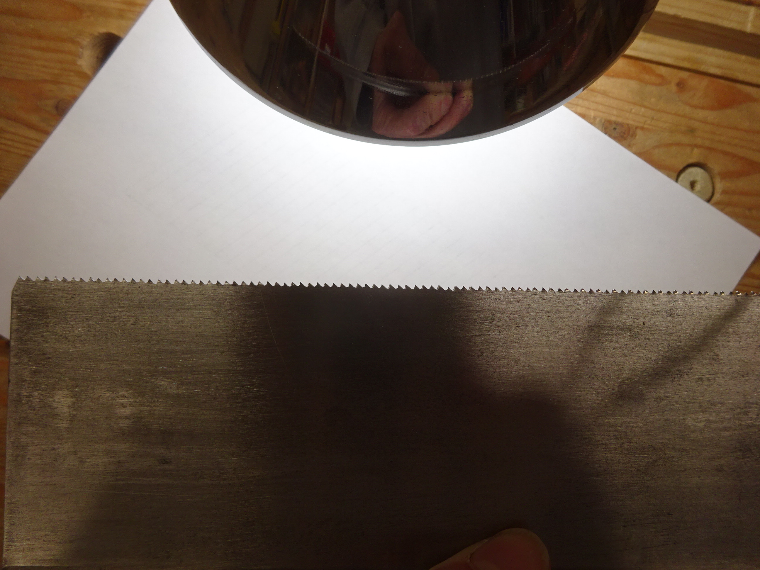 Woodworking in a Tiny Shop Sharpening Crosscut Saws