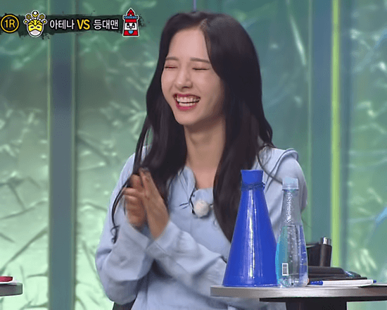 우주소녀 보나 웃을때 갭차이
