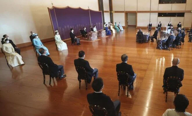 Empress Masako, Crown Prince Akishino, Crown Princess Kiko, Princess Mako and Princess Kako