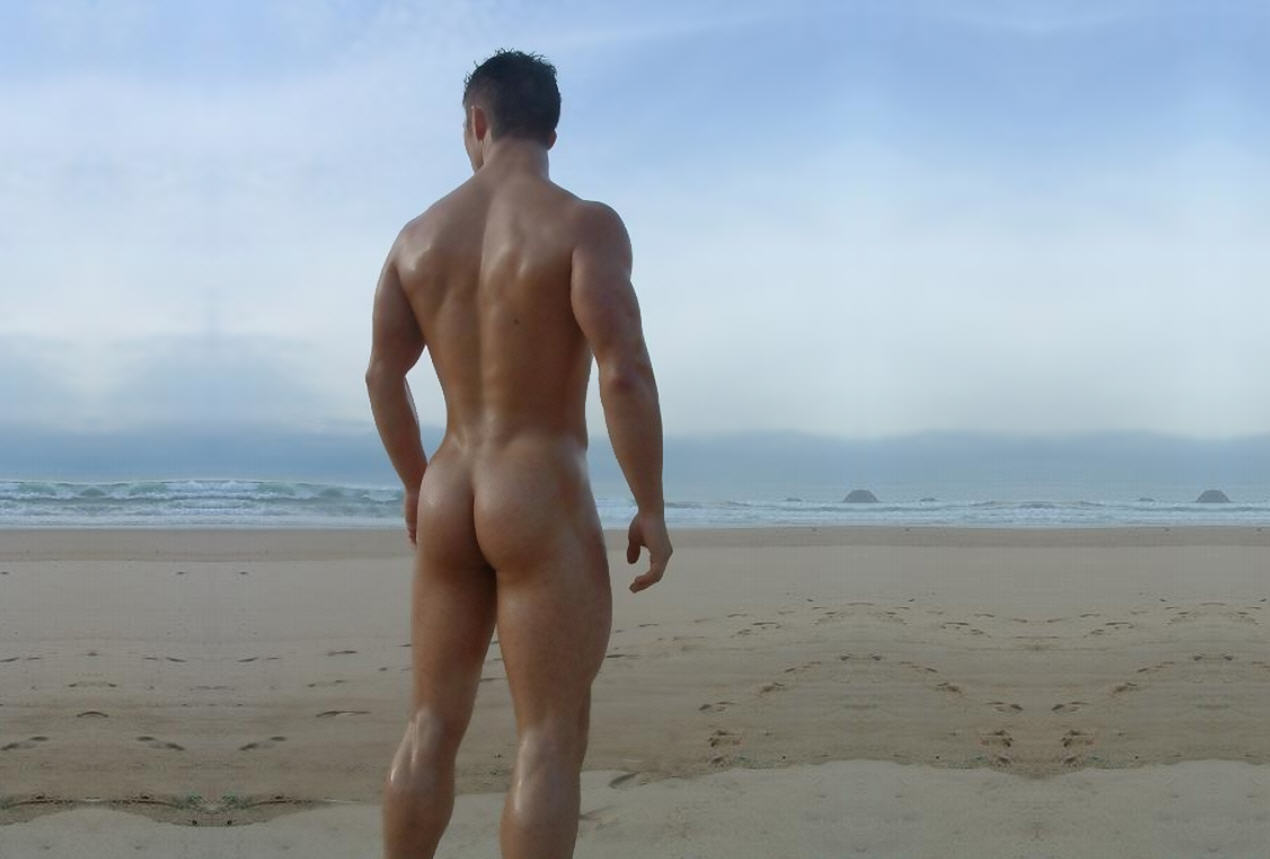 голыми по пляжу мужчины фото 34