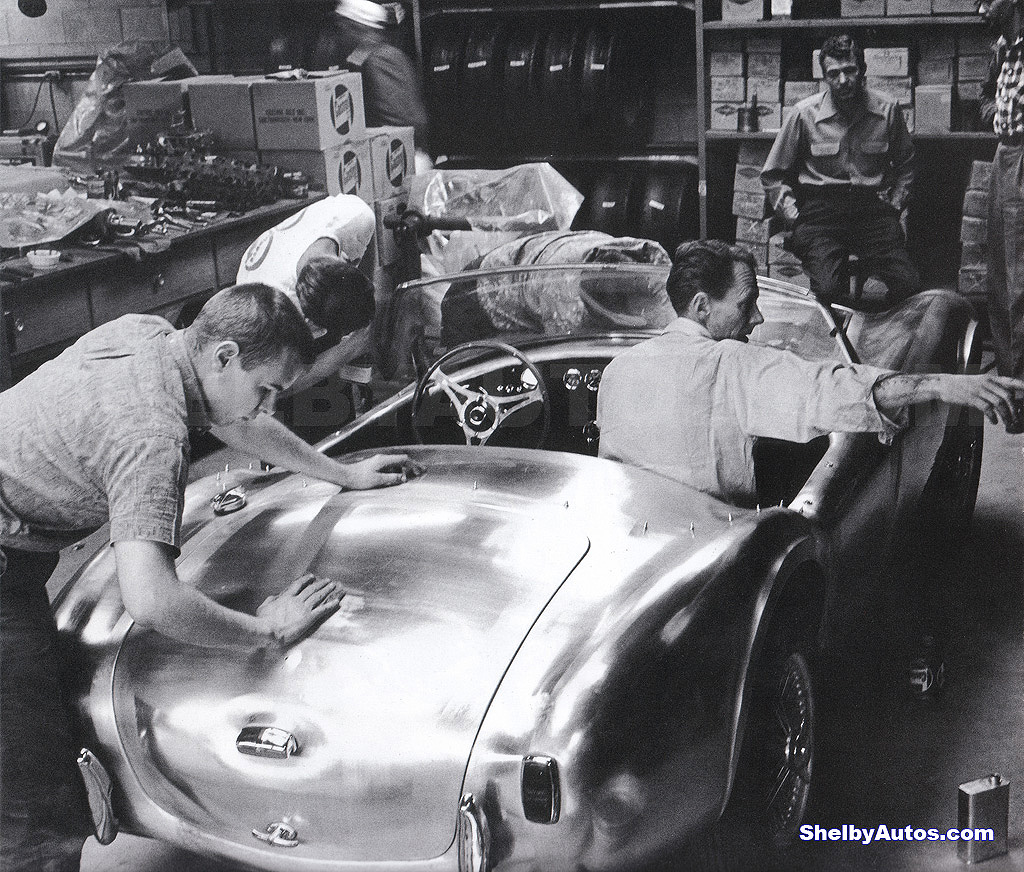 Carroll Shelby 1964 машина
