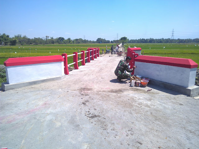 Dandim Klaten Berharap Warga Merawat Jembatan Yang Dibangun melalui TMMD 