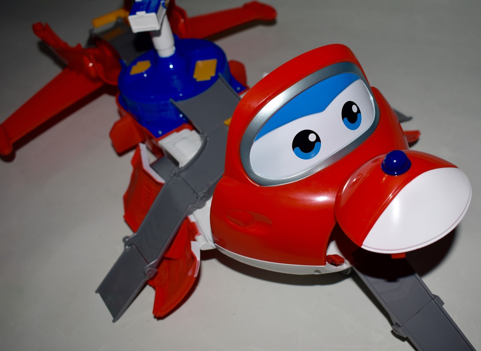 super wings jets take off tower