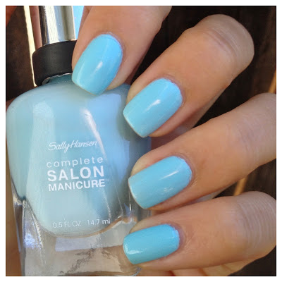 What I Blog About When I Blog About Books: NOTD: Sally Hansen 