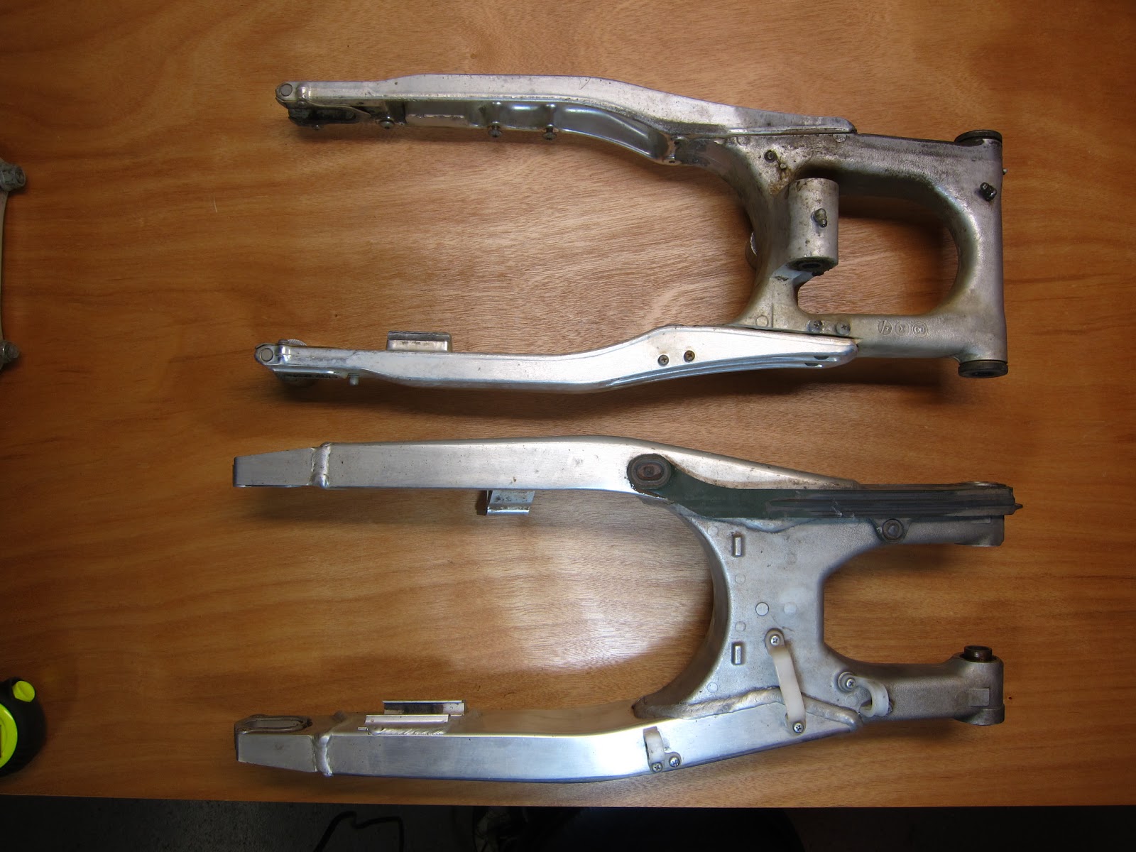 Tiny War Machine Sizing Up The Swingarm Options