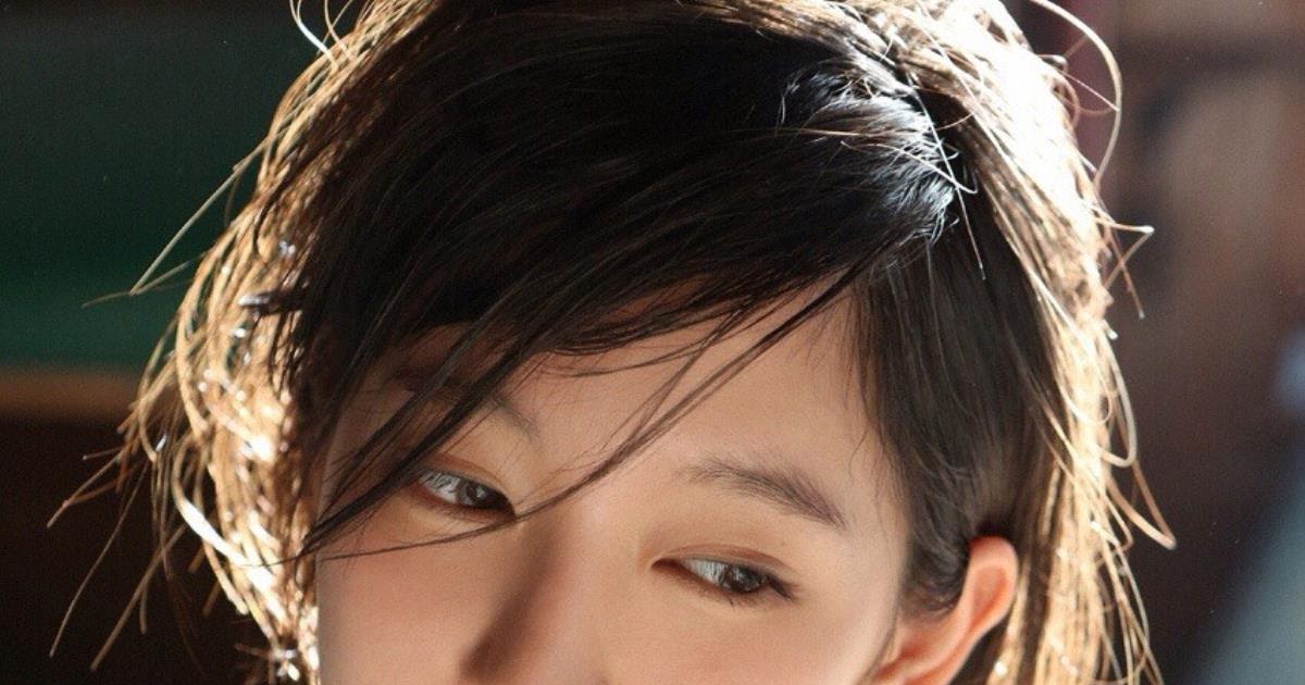 Hot girl….Riho Yoshioka 吉岡里帆,