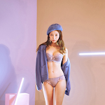 Lee Chae Eun – Fashion Show Foto 23