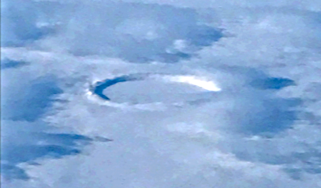 Cloaked UFO Spotted Hiding On Top Of Cloud In Canada Under Passenger Jet Canada%252C%2BUFO%252C%2BUFOs%252C%2Bclouds%252C%2Bring%252C%2Bcircle%252C%2Bsky%252C%2Bplane%252C%2Bpassanger%252C%2Bsighting%252C%2Bsightings%252C%2Bnews%252C%2Bparanormal%252C%2Bdisk%252C%2Bflying%2Bsaucer%252C%2BQubec%252C%2B1