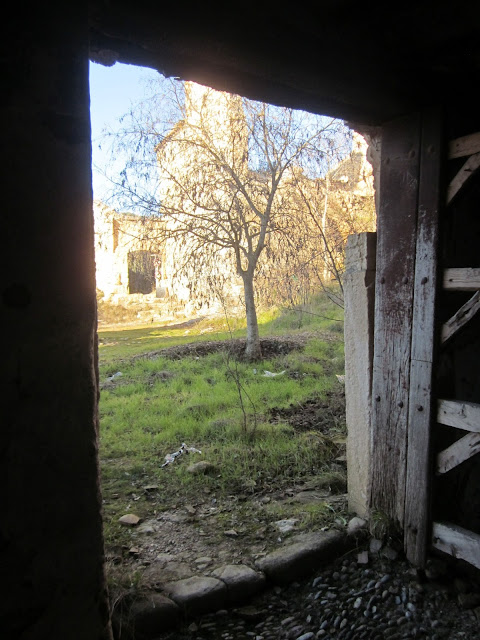 finestres pueblo abandonado