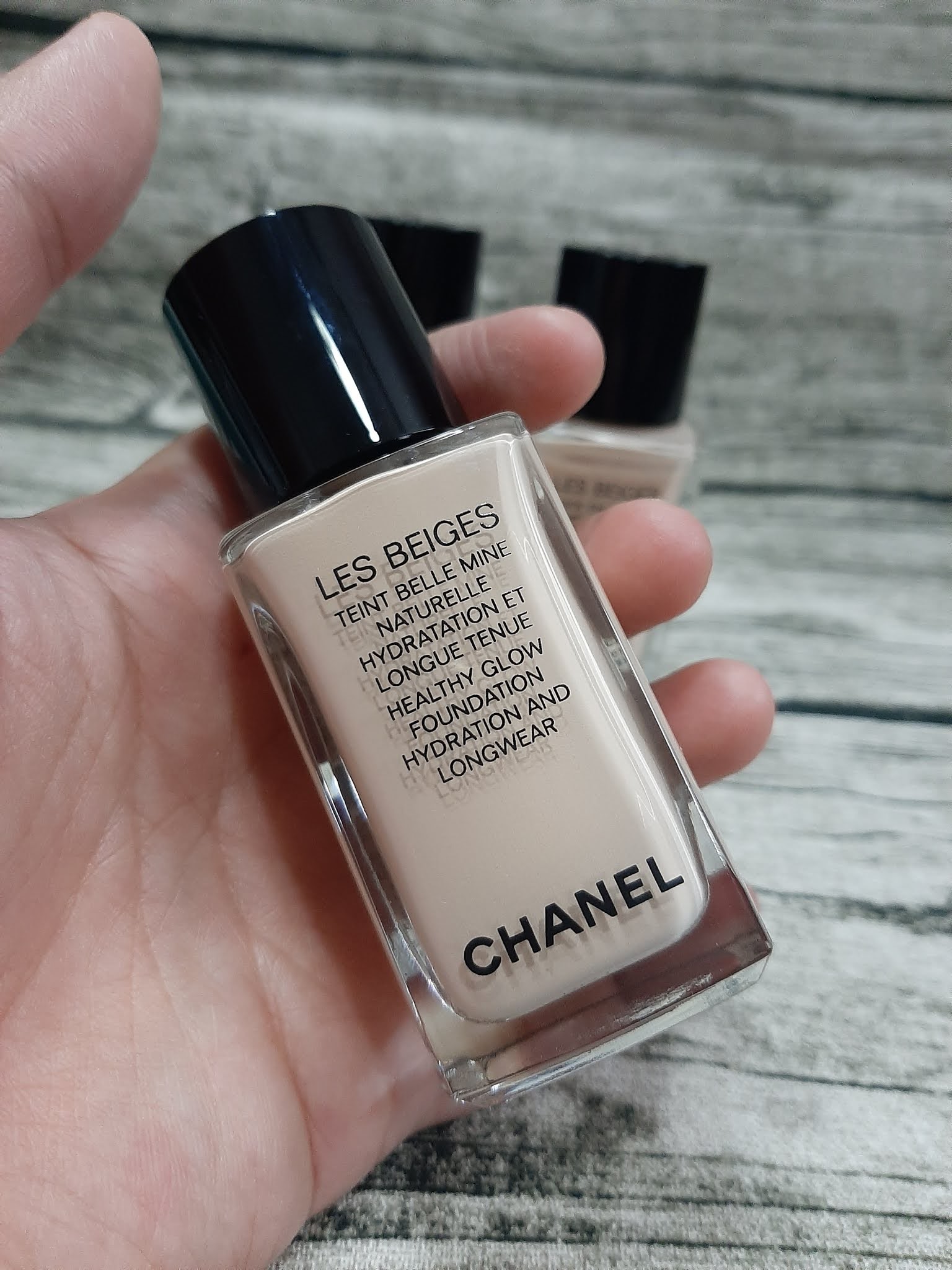 All About That Base: Chanel Les Beiges Healthy Glow Foundation