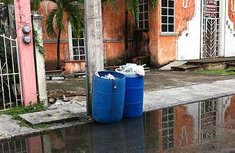 Deficiente recolección de basura en colonias populares de Cozumel, denuncian afectados; a PASA sólo le interesa Centro y Zonas Hoteleras, afirman