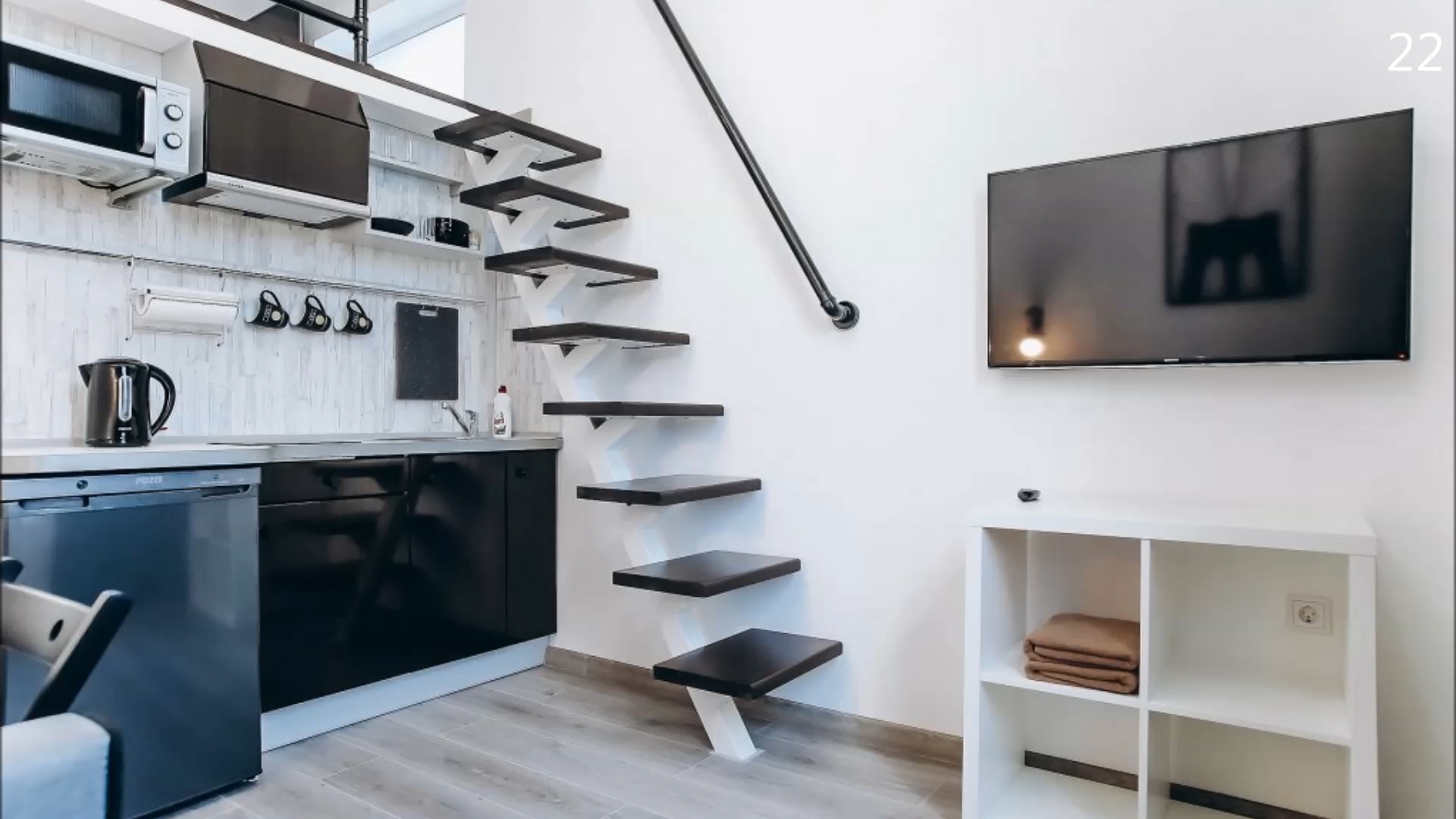 Двухуровневые студии в санкт-петербурге. Студия двухуровневая москва малогабаритные. Снять двухуровневую студию. Двухуровневая квартира студия 30 кв2. Снять двухуровневую студию.