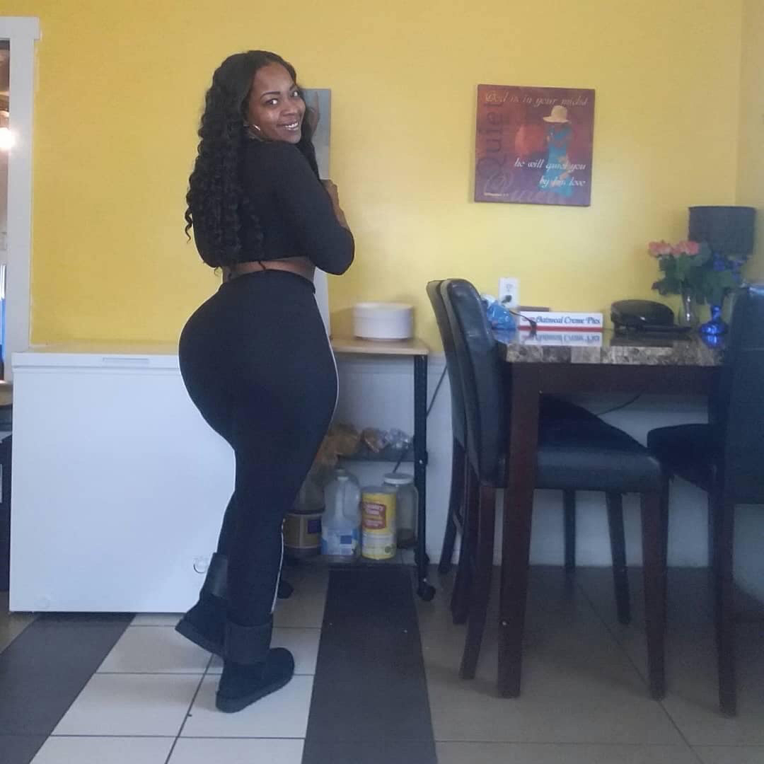 Thuck Chick Infinity: Meshalay 🍑 READ BEFORE YOU MSG ME