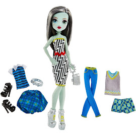 Monster High Frankie Stein Lots of Looks Doll