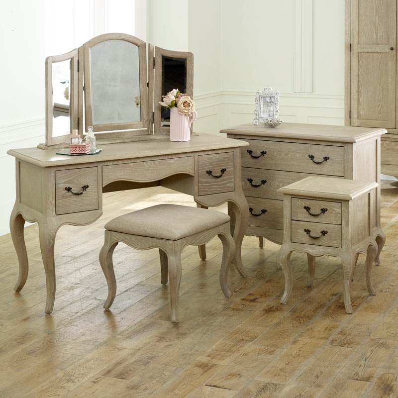 French Bedroom Furniture Sets Uk Wall Decoration