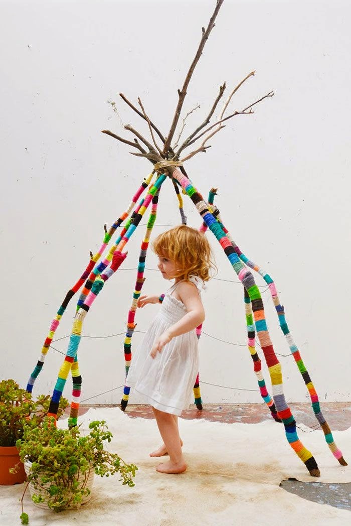 Selvage Blog: Yarn Bombings!