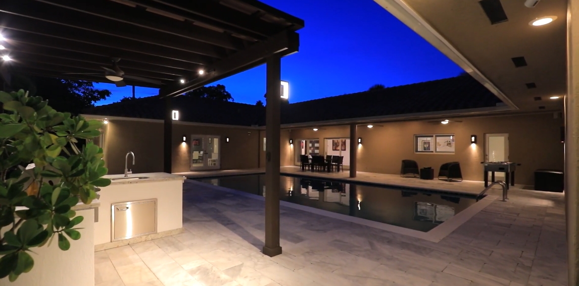 36 Interior Design Photos vs. 6390 SW 112th St, Pinecrest, FL