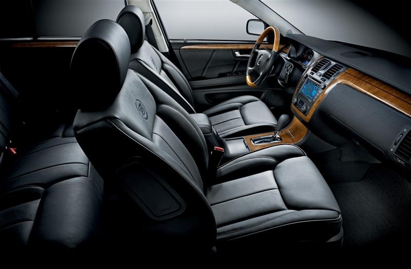 2011 Cadillac DTS car to ride