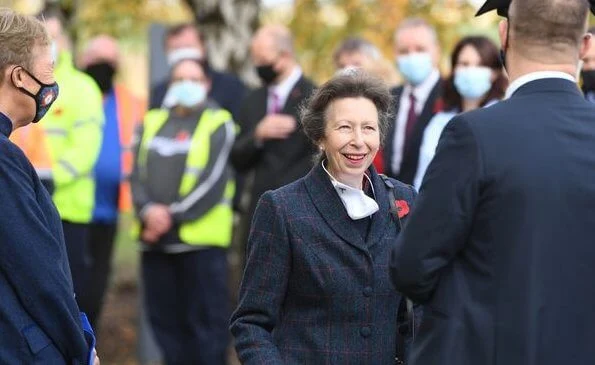 The Princess Royal officially opened the building by unveiling a plaque. navy wool cashmere coat