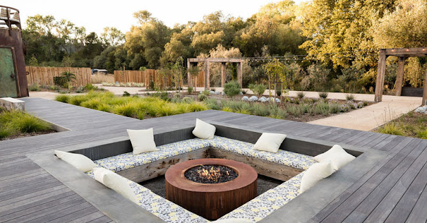 Backyard%2Bseating%2Barrangement%2Bideas%2B%252825%2529