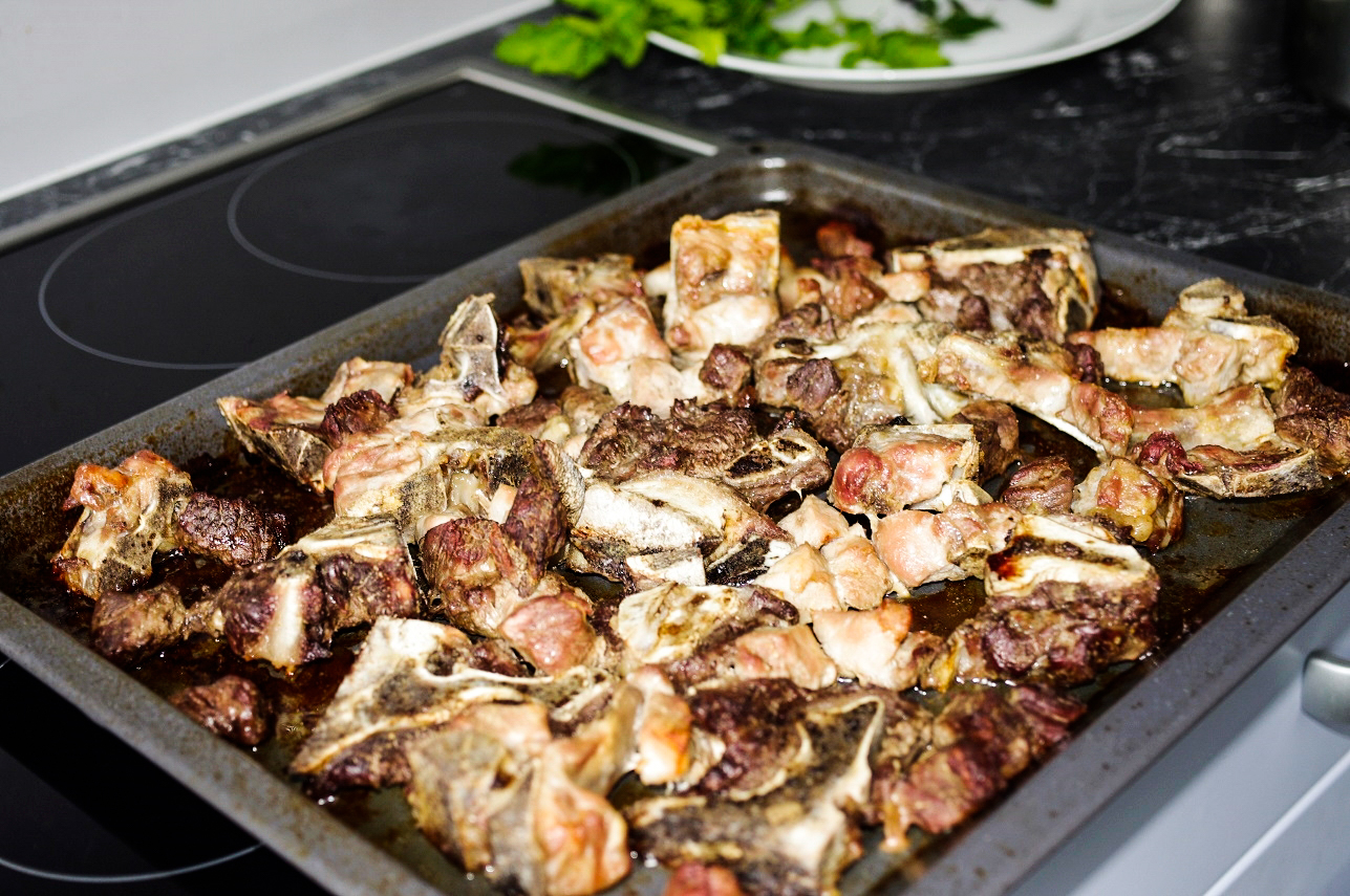 stuttgartcooking: Braune Grundsoße ( ergibt etwa 1 bis 1 1/2 lt ...