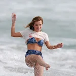 Bella Thorne · Swimsuit in Malibu # Foto 23