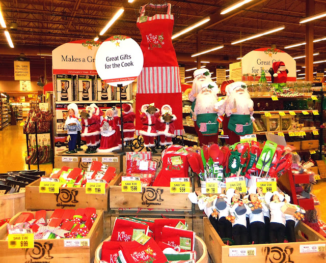 A DEBBIE-DABBLE CHRISTMAS: Christmas in the Stores: Wegman's & Kohl's