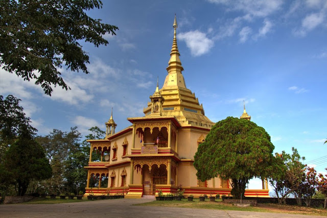 Wat Phon Phao