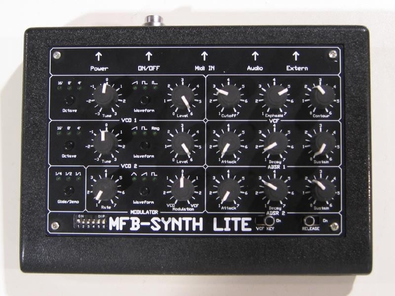 MATRIXSYNTH MFB Synth Lite Analog desktop synth with MIDI and Moog