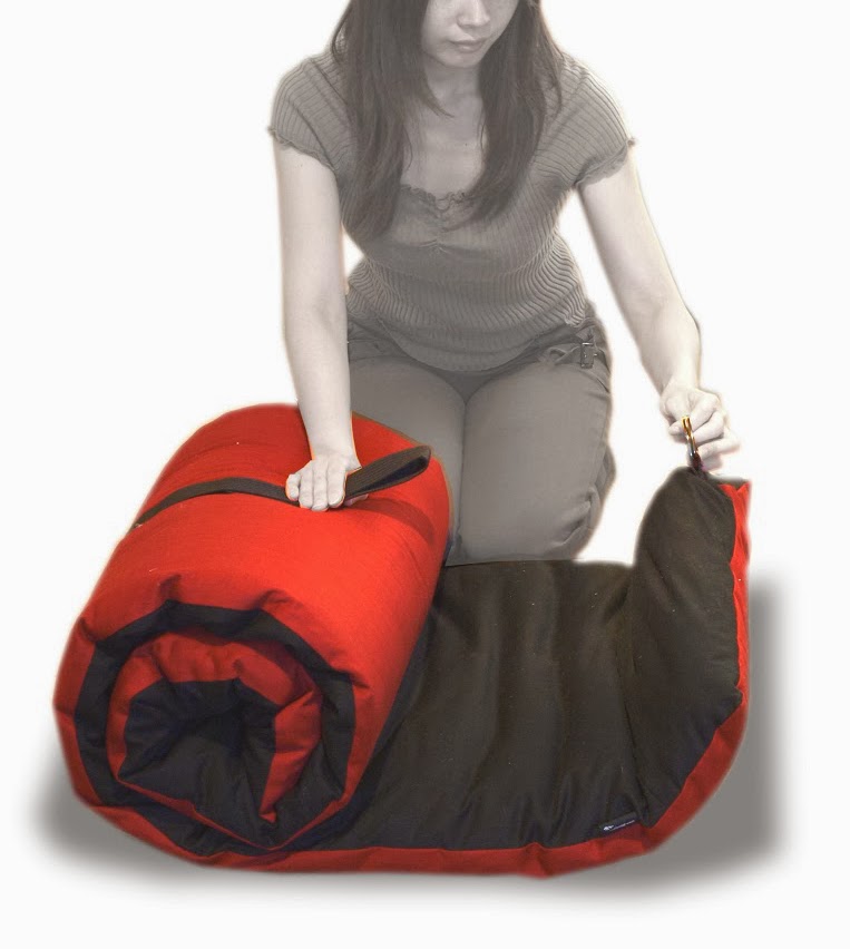 Simple, refined and beautiful Portable futon is now available!