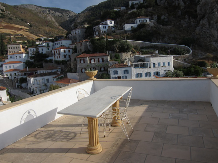 Theocharis Stergios Lighting & Interior Design House for rent in