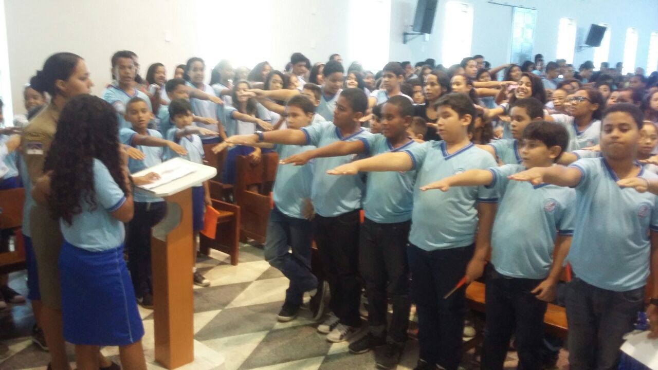 Alunos da Escola Assembleia de Deus Concluem Curso do Proerd