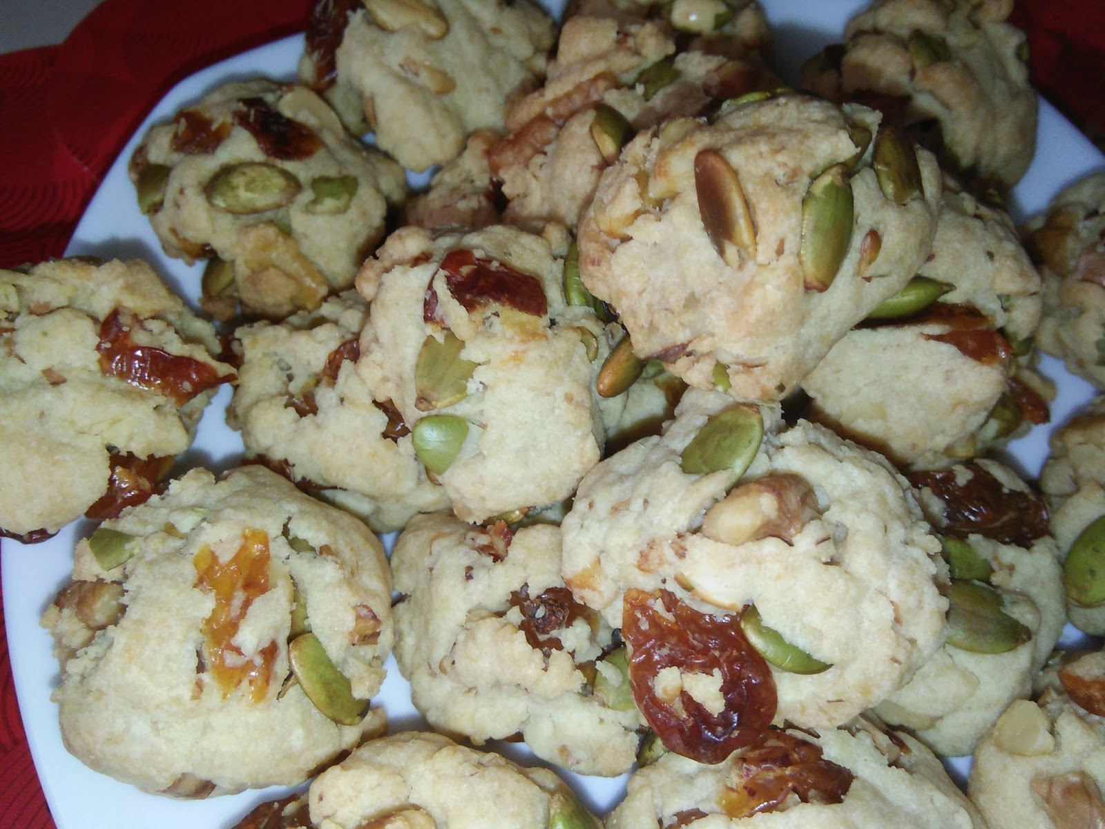 Cooking Pleasure CNY 2017 MELON SEEDS WALNUT COOKIES