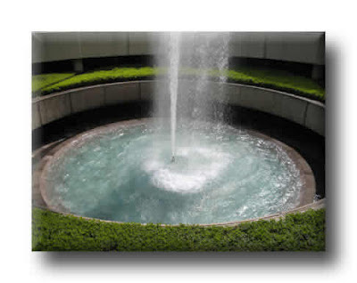 Decoraciones y Modernidades: Modernos patios o jardines con fuentes