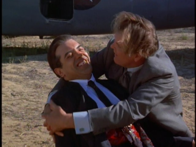 O PREÇO DA TRAIÇÃO (DUBLADO/DVD-RIP) – 1978 O%2BPre%25C3%25A7o%2Bda%2BTrai%25C3%25A7%25C3%25A3o%2B1996%2B%2528%2BDublamix%2Brio%2529.mkv_snapshot_01.36.53.124