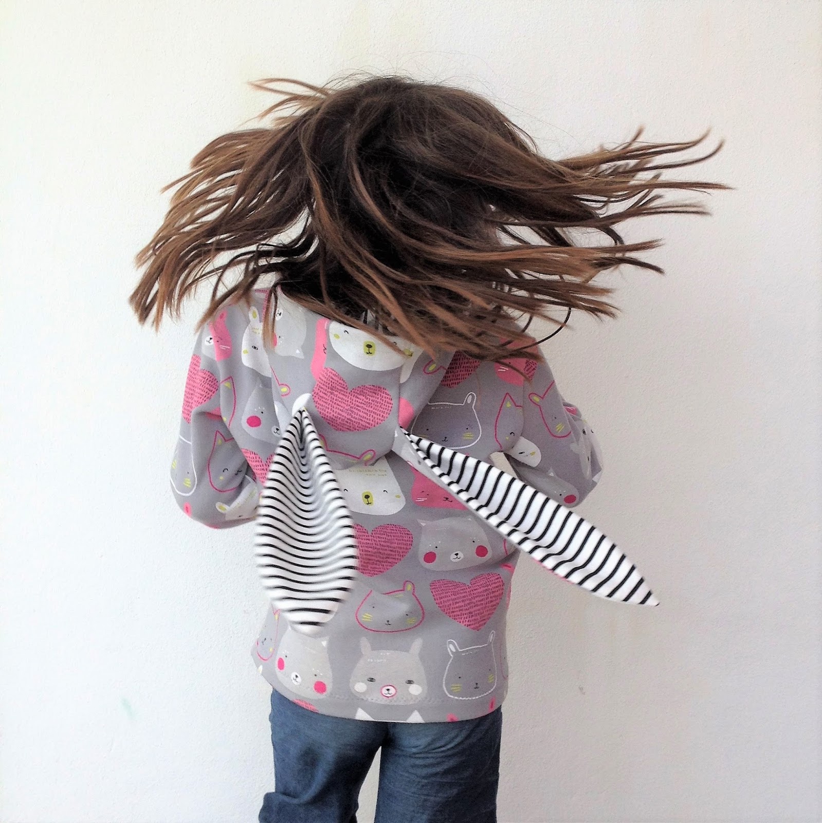 do guincho: RABBIT HOODIE FOR INES . THE SWEET MERCERIE