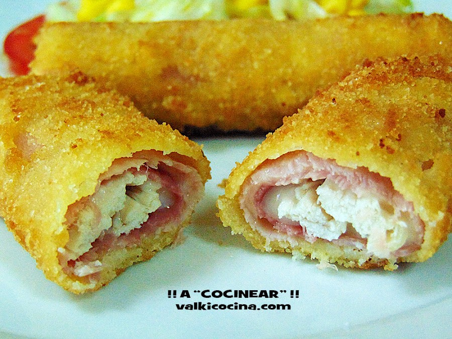 Rollitos de jamón cocido y queso rellenos de pollo