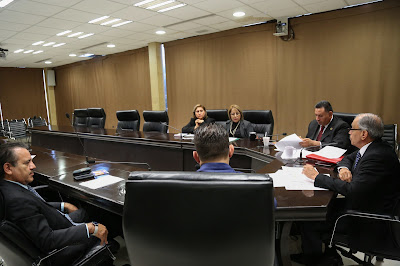 Dictaminan a favor de reformas a la Ley de Salud en materia bucodental