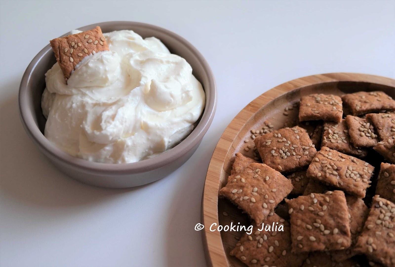 CRACKERS À LA TOMATE Healthy Julia