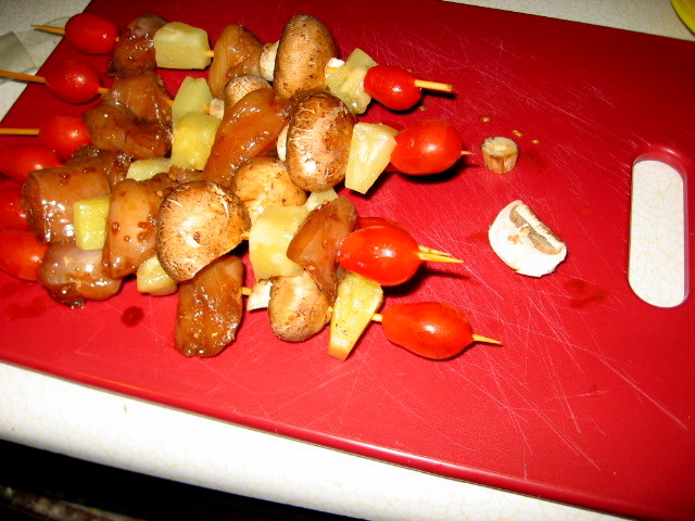 Hawaiian Chicken Kabobs are bursting with sweet and salty flavors, and are loaded with pineapple and tomatoes!  Slice of Southern