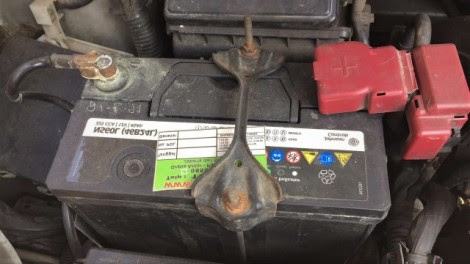 7 Hal Yang Bisa Membuat Usia Pakai Aki Menjadi Lebih Pendek, Poin 1