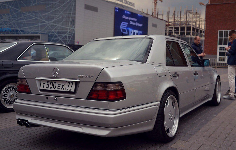 1994 Mercedes-Benz E500 W124 | BENZTUNING