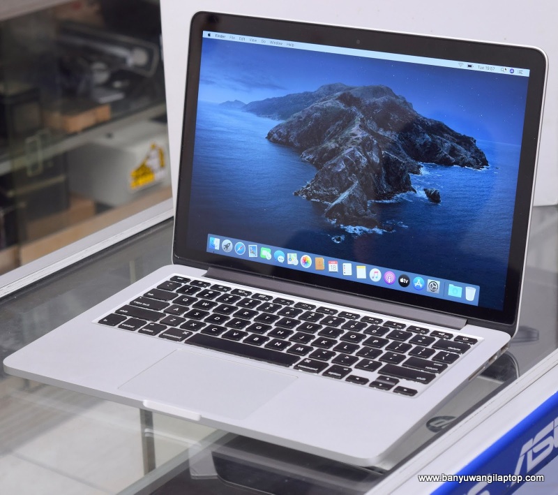 Jual MacBook Pro Retina 13 Core i5 Fullset Banyuwangi 