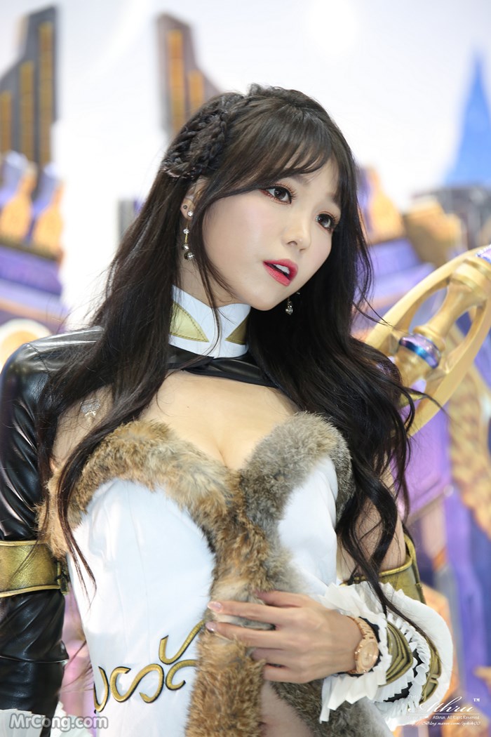 Lee Eun Hye's beauty at G-Star 2016 exhibition (45 photos)